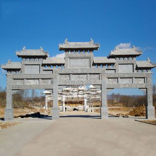 公園景區(qū)石牌坊大門(mén)價(jià)格-村口石牌樓制作廠家哪家好