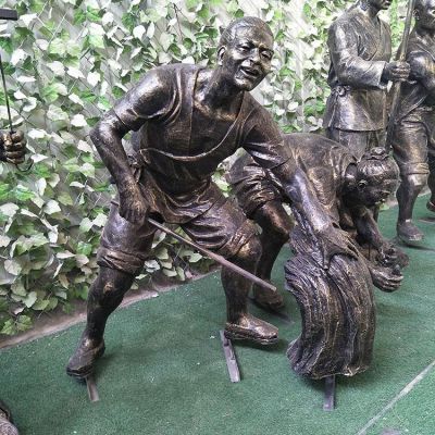 玻璃鋼仿銅色割稻子、插秧等干貨農(nóng)民塑像