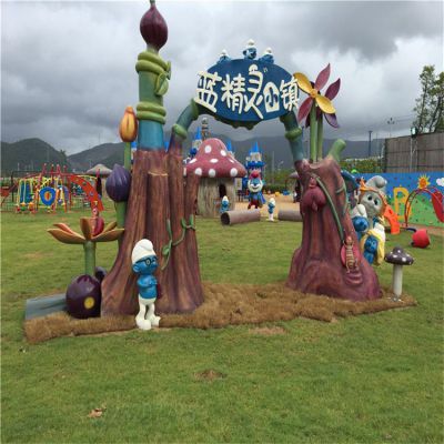 兒童樂(lè)園戶外擺放玻璃鋼卡通藍(lán)精靈小鎮(zhèn)拱門(mén)