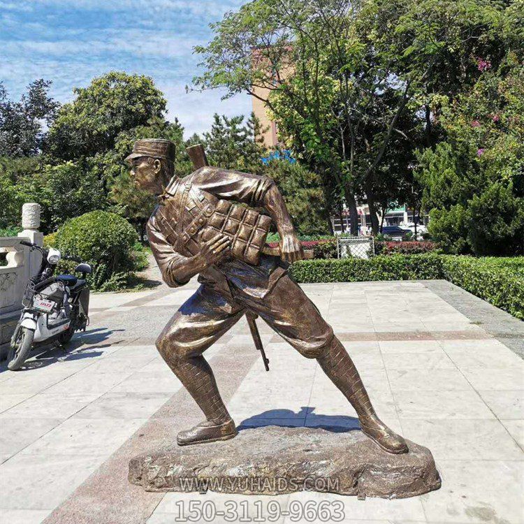 沖鋒，玻璃鋼仿銅戰(zhàn)士士兵雕塑