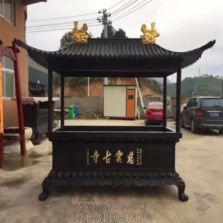 銅雕焚香爐，寺廟帶頂方形香爐雕塑