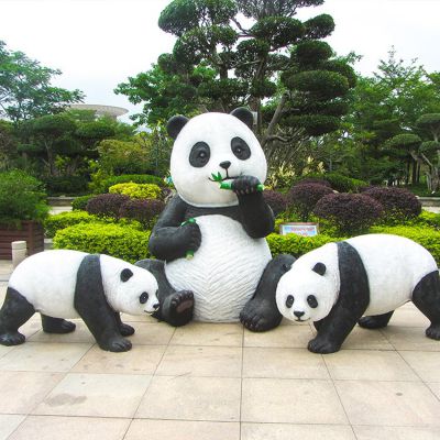 玻璃鋼仿真熊貓，尺寸大小，樣色樣式都可定制