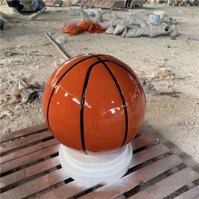 體育館運動玻璃鋼仿真器材足球雕塑