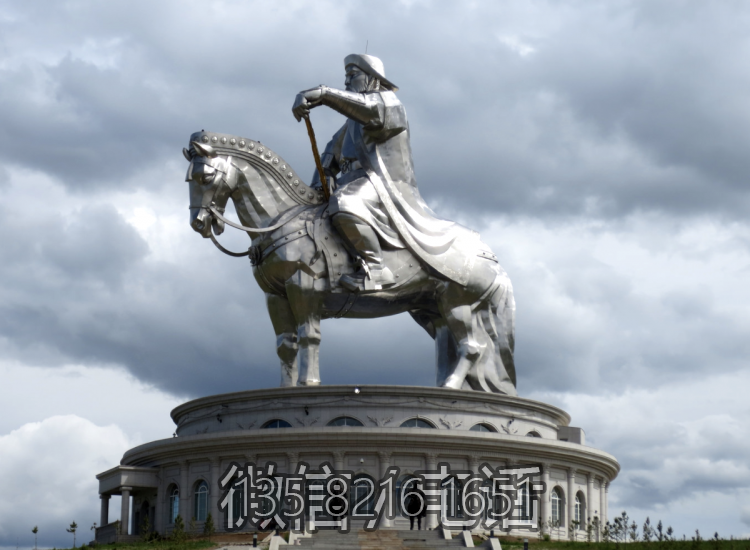 城市廣場(chǎng)不銹鋼大型人物成吉思汗雕塑