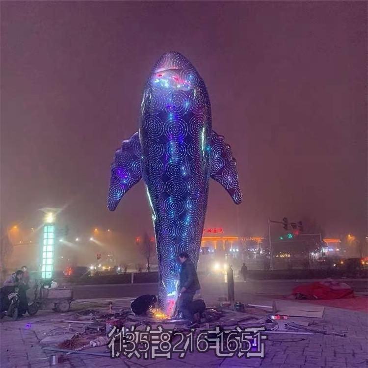 城市景觀裝飾擺件不銹鋼大型動(dòng)物景觀鯨魚(yú)雕塑
