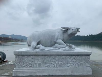 鎮(zhèn)水水?；◢弾r石雕動(dòng)物雕塑